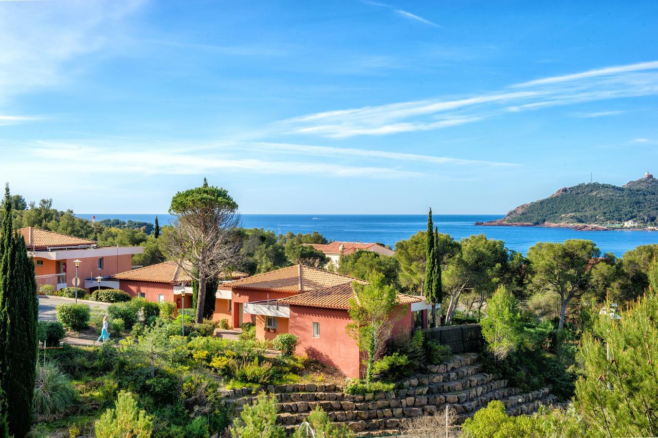 Village Club Les Mas De L'Esterel Saint-Raphaël エクステリア 写真