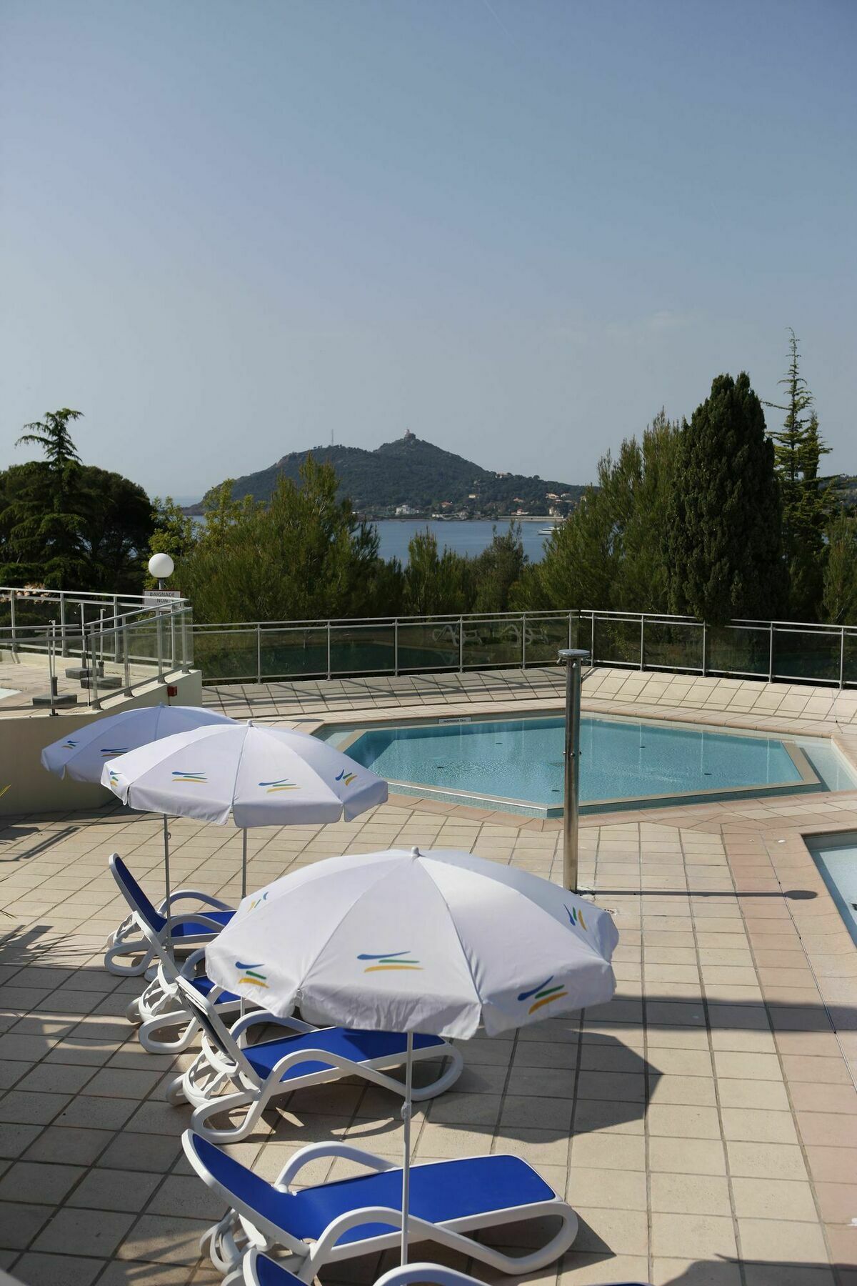 Village Club Les Mas De L'Esterel Saint-Raphaël エクステリア 写真