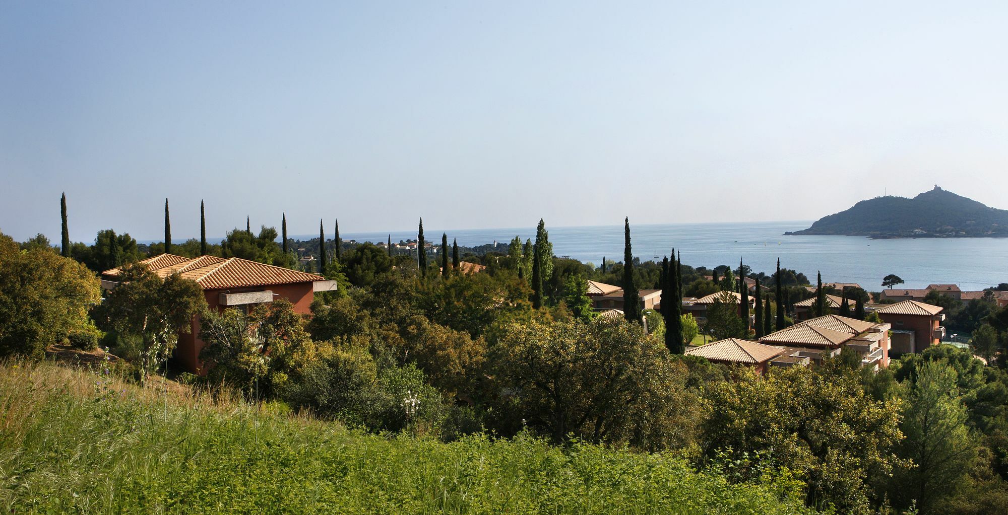 Village Club Les Mas De L'Esterel Saint-Raphaël エクステリア 写真