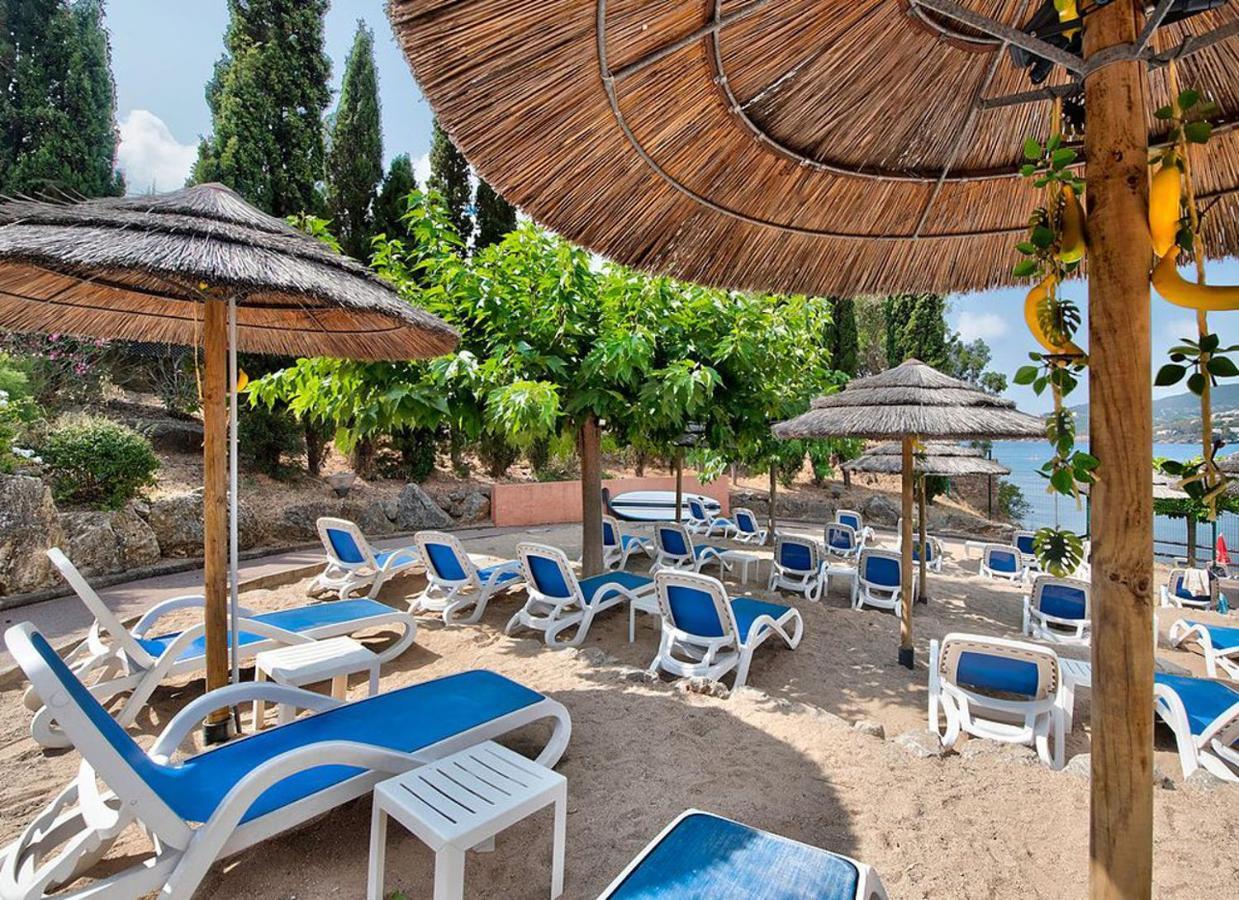 Village Club Les Mas De L'Esterel Saint-Raphaël エクステリア 写真
