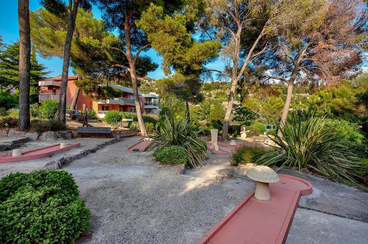 Village Club Les Mas De L'Esterel Saint-Raphaël エクステリア 写真